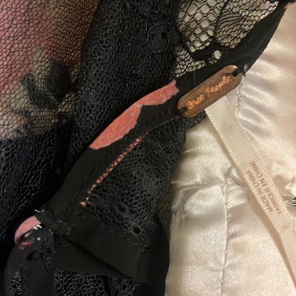 FP Blouse - Picture 9 of 9